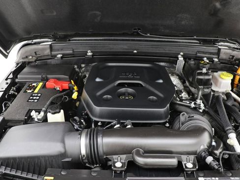 Used 2025 Jeep Wrangler Unlimited Rubicon 4xe w/ Convenience Group image 28