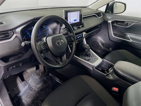 Certified 2023 Toyota RAV4 LE image 10