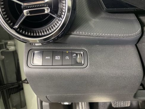 Used 2025 Chevrolet Equinox LT w/ Convenience Package II image 21