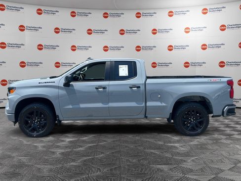 Used 2025 Chevrolet Silverado 1500 Custom w/ Turbomax Blackout Package AWD/4WD image 2