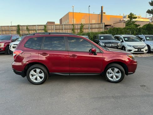 Used 2016 Subaru Forester 2.5i Premium AWD/4WD image 8