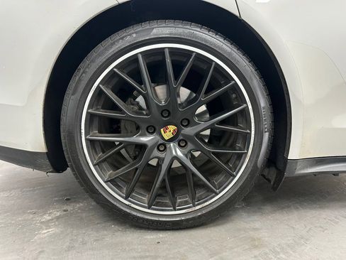 Used 2018 Porsche Panamera 4S image 80