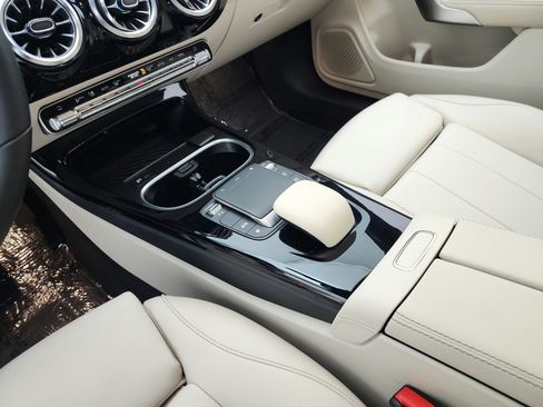 Certified 2023 Mercedes-Benz CLA 250 image 11