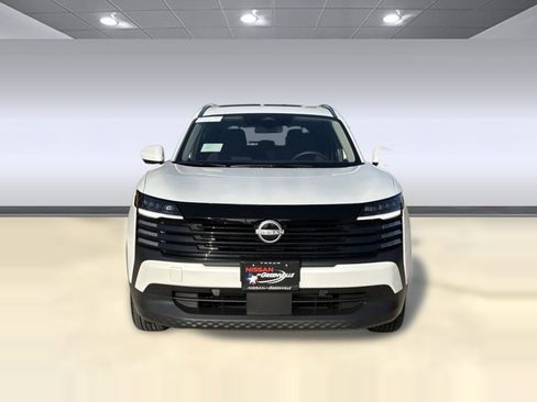 New 2025 Nissan Kicks SV w/ SV Premium Package image 5