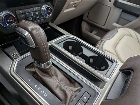 Used 2019 Ford F150 Limited w/ Trailer Tow Package image 11