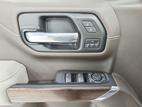 Used 2021 GMC Sierra 1500 SLT w/ SLT Premium Package image 31