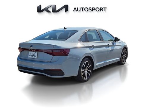 Used 2025 Volkswagen Jetta Sport FWD image 8