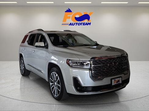 Used 2023 GMC Acadia Denali w/ Denali Ultimate Package FWD image 6