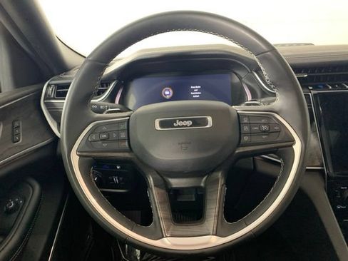 Used 2024 Jeep Grand Cherokee Limited 4xe AWD/4WD image 28