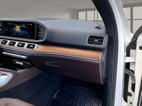 Used 2022 Mercedes-Benz GLE 450 4MATIC image 25