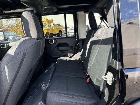 New 2026 Jeep Wrangler Unlimited Sport AWD/4WD image 6