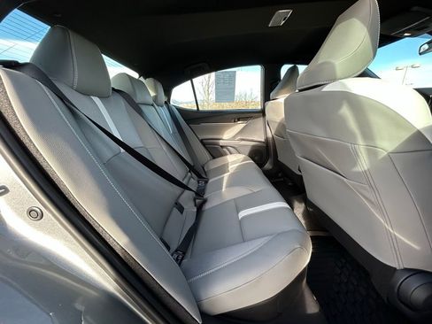 Used 2026 Toyota Camry SE image 28