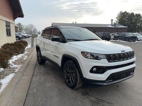 New 2026 Jeep Compass Limited image 4