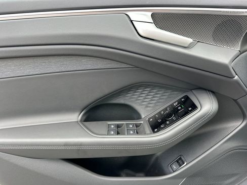 New 2026 Audi A6 Premium Plus image 10