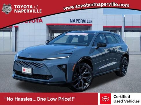 Used 2025 Toyota Crown Signia image 1