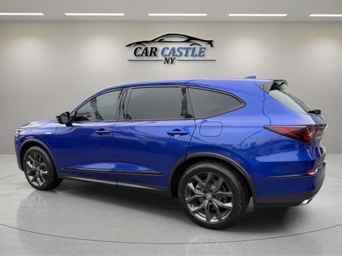 Used 2022 Acura MDX A-Spec image 11