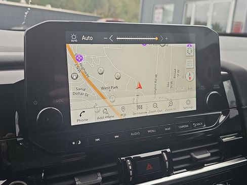 Certified 2023 Nissan Pathfinder SL w/ Lighting Package (N92) image 16