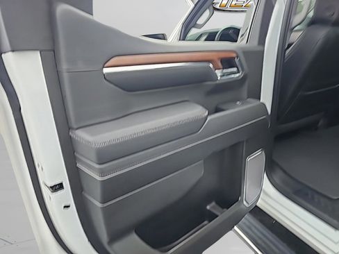 Used 2023 GMC Sierra 1500 Denali w/ Denali Reserve Package image 31