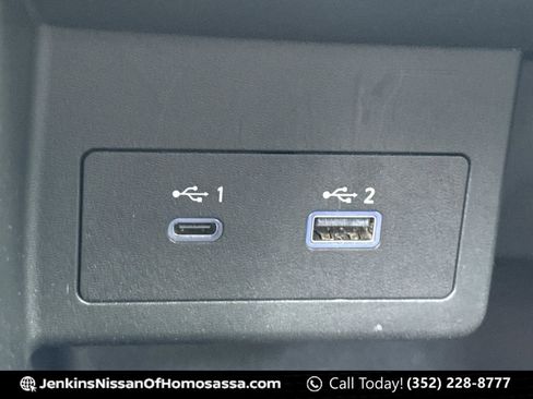 Certified 2024 Nissan Kicks SV FWD image 35