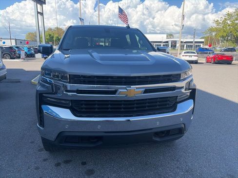 Used 2020 Chevrolet Silverado 1500 LT image 3