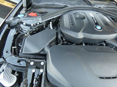 Used 2020 BMW 430i Coupe w/ Convenience Package image 73