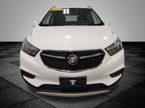 Used 2022 Buick Encore Preferred w/ Safety Package image 9