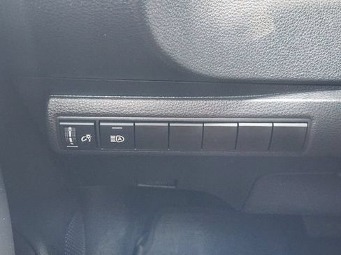 Used 2026 Toyota Corolla SE FWD image 23