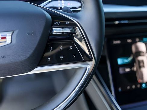 Used 2026 Cadillac Escalade Sport w/ LPO, ONYX Package image 13