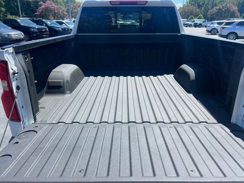 Used 2025 Chevrolet Silverado 1500 LTZ image 16