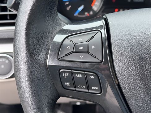 Used 2018 Ford Explorer 4WD image 15