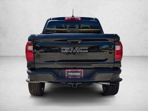 New 2026 GMC Canyon Denali w/ LPO, Denali Black Edition AWD/4WD image 7