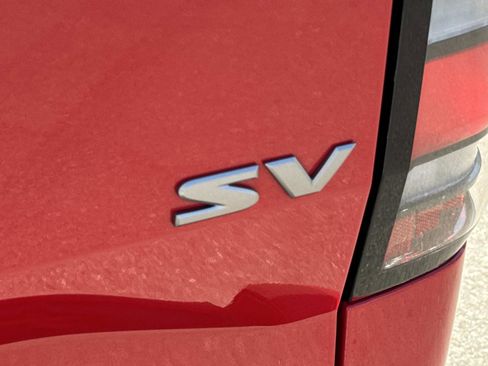 Used 2024 Nissan Frontier SV w/ SV Convenience Package image 25