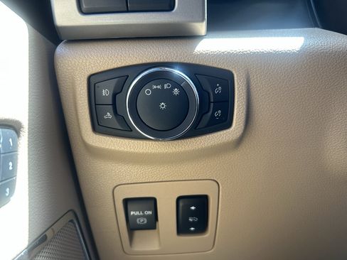 Certified 2020 Ford F150 Lariat w/ Equipment Group 502A Luxury AWD/4WD image 24