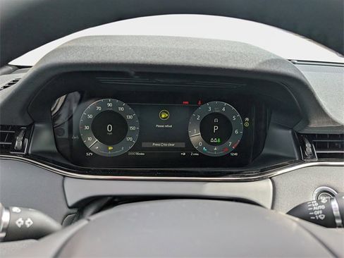 New 2026 Land Rover Range Rover Evoque S image 8