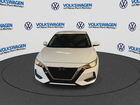 Used 2022 Nissan Sentra SV FWD image 3