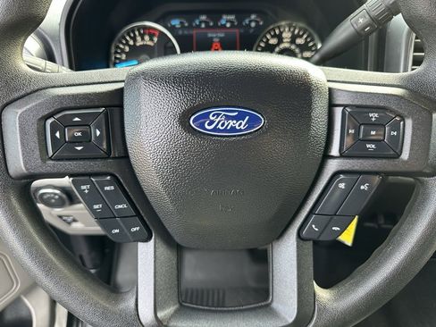 Used 2020 Ford F150 XLT image 25
