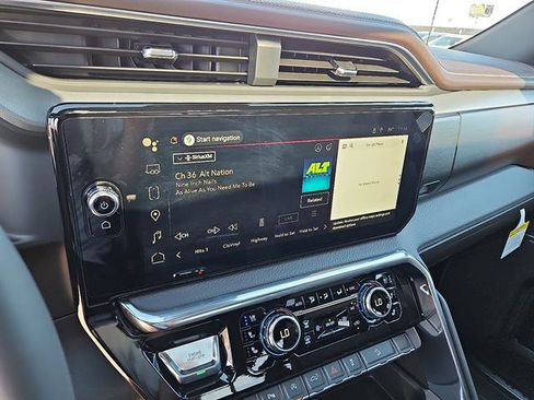 Used 2026 GMC Sierra 1500 Denali image 17