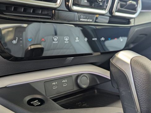 New 2026 Nissan Sentra SL w/ Floor Mat Package image 21