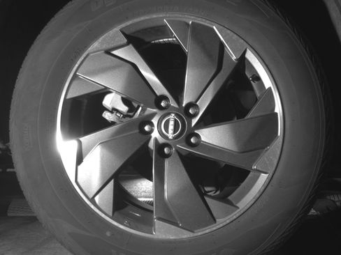 Used 2025 Nissan Rogue SV AWD/4WD image 15