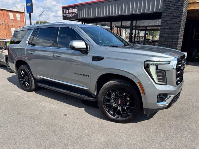 Used 2026 GMC Yukon Elevation AWD/4WD image 3