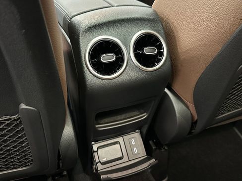 Certified 2025 Mercedes-Benz GLA 250 image 25