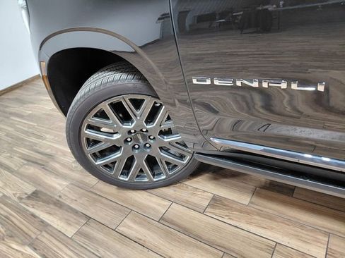 Used 2026 GMC Yukon XL Denali Ultimate w/ LPO, Get Active Package AWD/4WD image 23