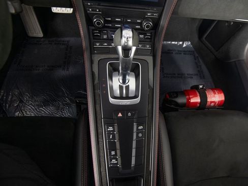 Certified 2023 Porsche 718 Cayman GT4 RWD image 31
