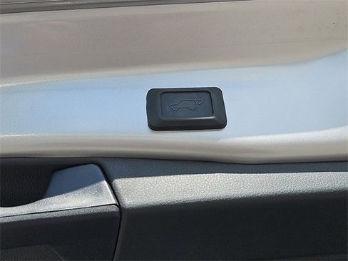 Used 2025 Toyota RAV4 Limited w/ Weather Package image 8
