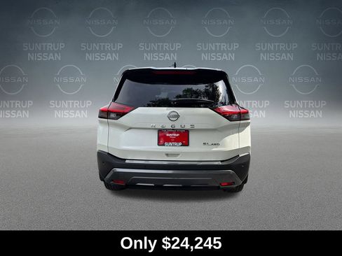 Used 2023 Nissan Rogue SL AWD/4WD image 4