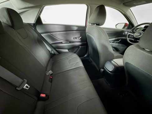Used 2023 Hyundai Elantra SE FWD image 25