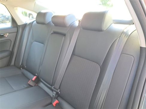 Used 2022 Honda Civic Touring image 12