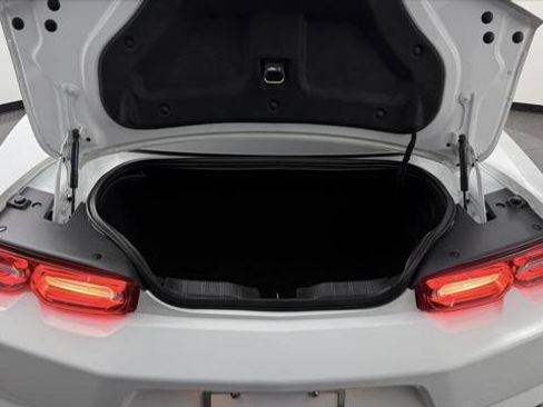 Used 2023 Chevrolet Camaro LT RWD image 17