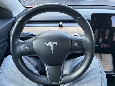 Used 2018 Tesla Model 3 image 20