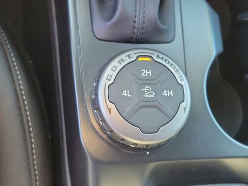 Used 2025 Ford Bronco Big Bend image 14